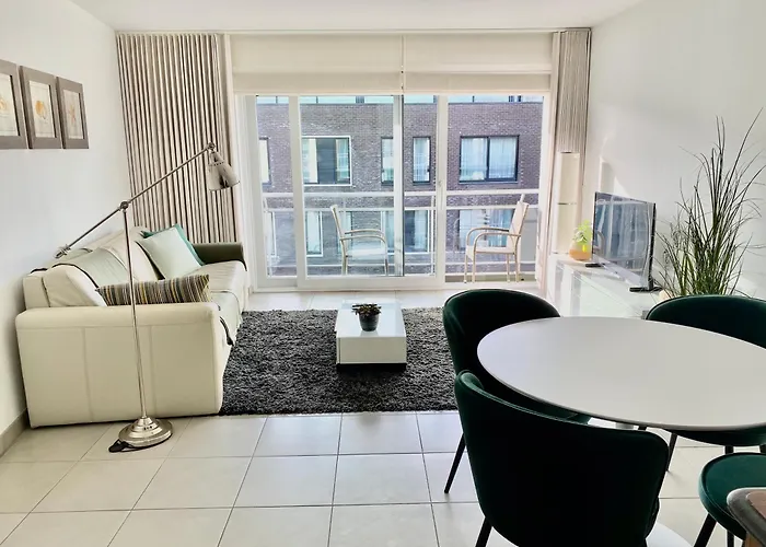 Gezellig Modern Met Optie Garagebox En In De Buurt Strand, Winkels En Restaurants Apartment *