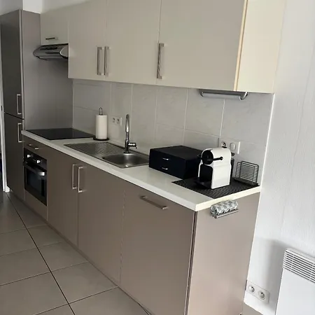 Gezellig Modern Met Optie Garagebox En In De Buurt Strand, Winkels En Restaurants Apartman *