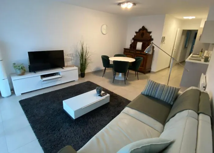 Appartement Gezellig Modern Met Optie Garagebox En In De Buurt Strand, Winkels En Restaurants Ostende